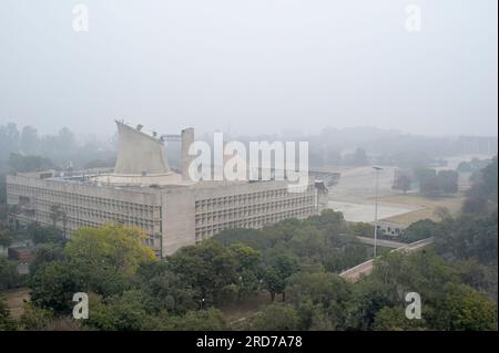 INDIA, Union territory, Chandigarh City, the master plan of the city divided in sectors was prepared by swiss-french architect Le Corbusier in the 1950`, Sector 1 Capitol complex, government building The Assembly, parliament of Punjab and Haryana, designed by Le Corbusier, Hyperbolic paraboloid dome on rooftop for ventilation Stock Photo